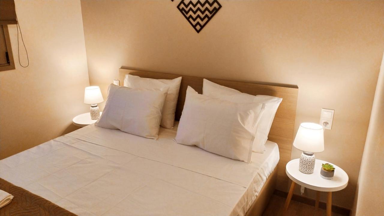 Uni Island - Old Town Suites イラクリオン エクステリア 写真