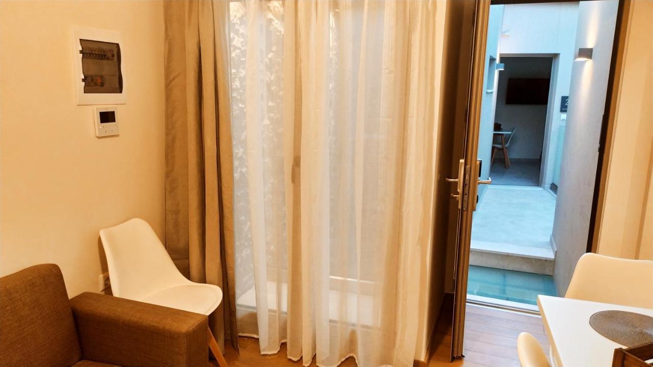 Uni Island - Old Town Suites イラクリオン エクステリア 写真